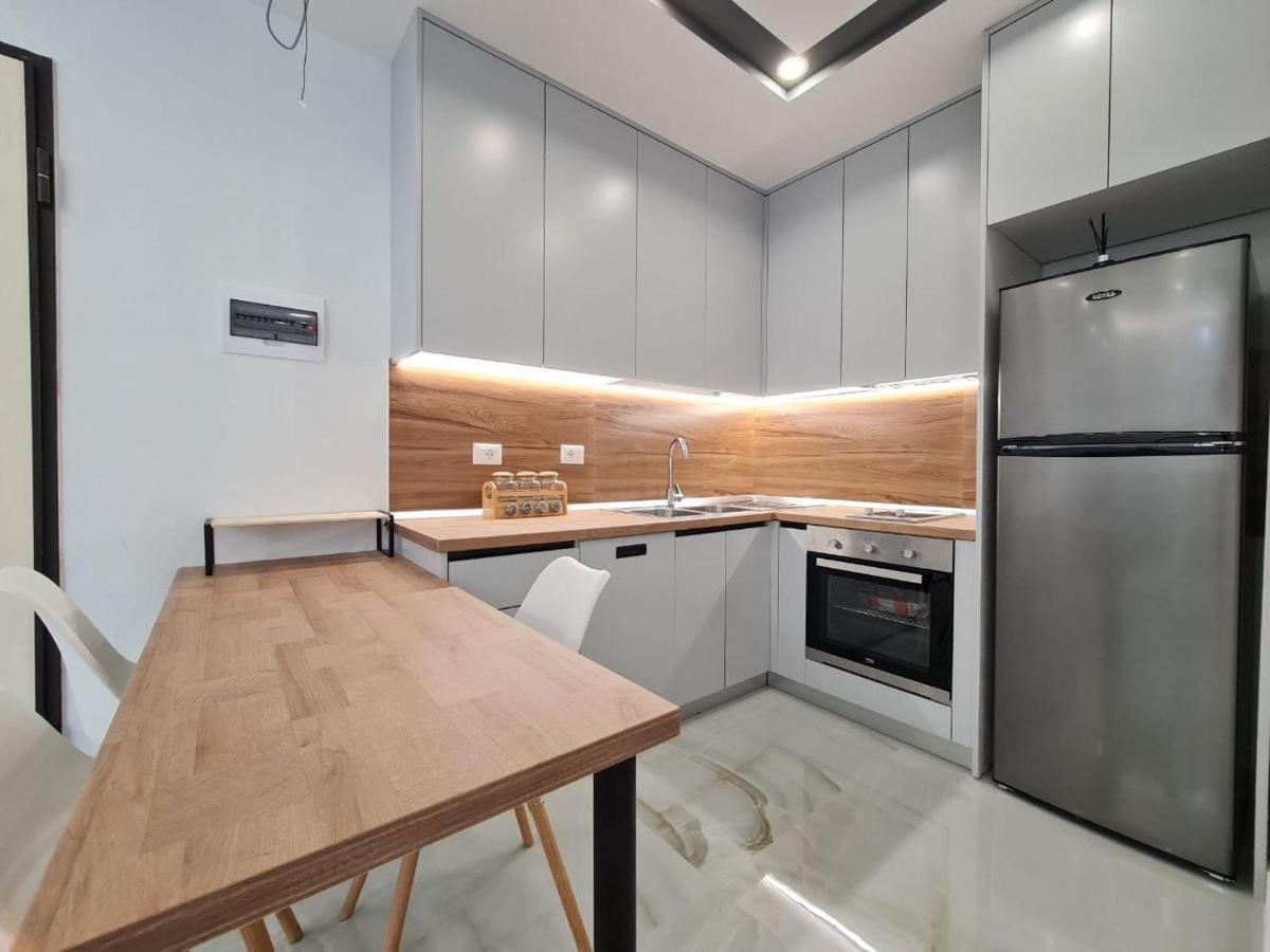 Alvi Apartment Golem  Bagian luar foto